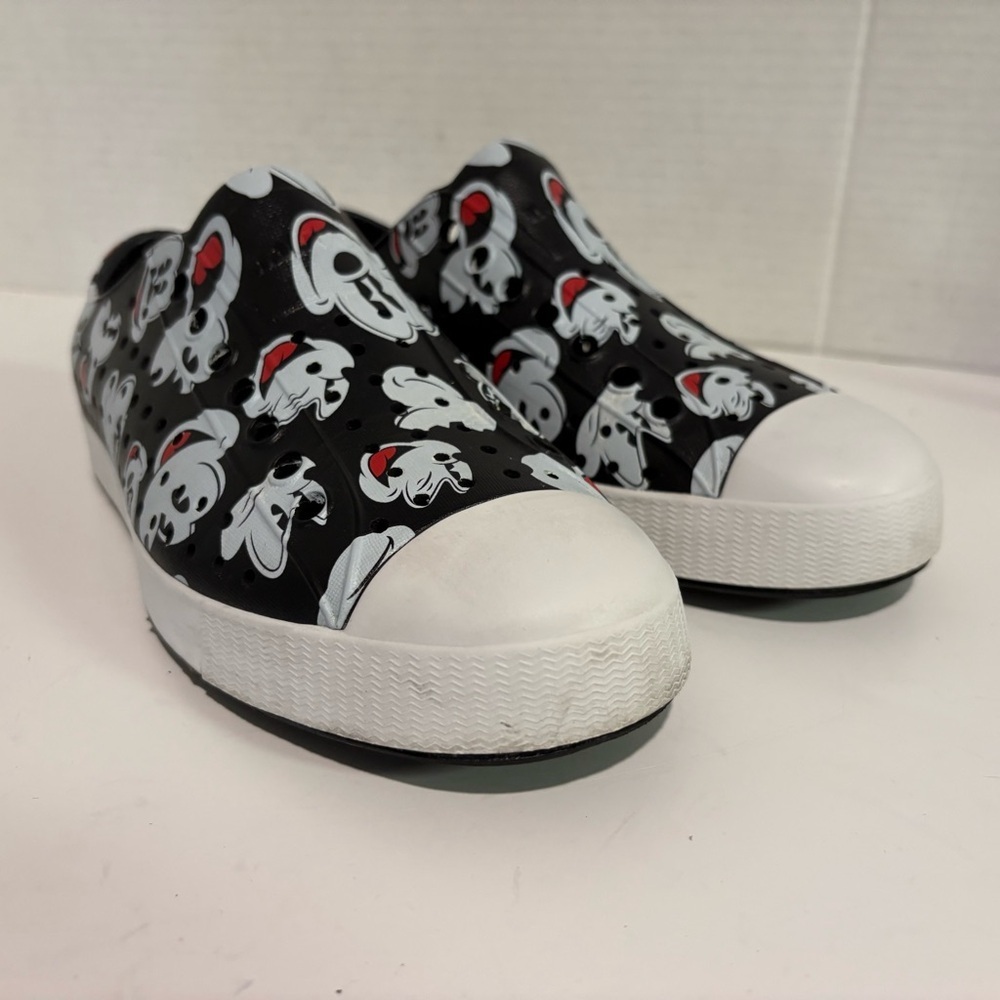 Disney x Native Black Mickey Mouse Slip On Water Shoes Disney Black Red White - Picture 13 of 14